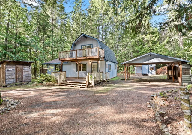 Photo 2 of Single family home for sale at 351 N Mount Jupiter Dr, Hoodsport, WA 98548 | MLS# NWM2592868 | Listing updated on 2026-10-15