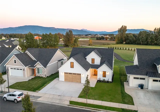 Photo 1 of Single family home for sale at 1986 Steelhead Way, Lynden, WA 98264 | MLS# NWM2592875 | Listing updated on 2026-10-22
