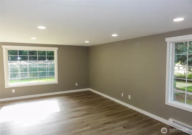 Photo 4 of Single family home for sale at 11305 58th Street Ct E, Puyallup, WA 98372 | MLS# NWM2592876 | Listing updated on 2026-10-09