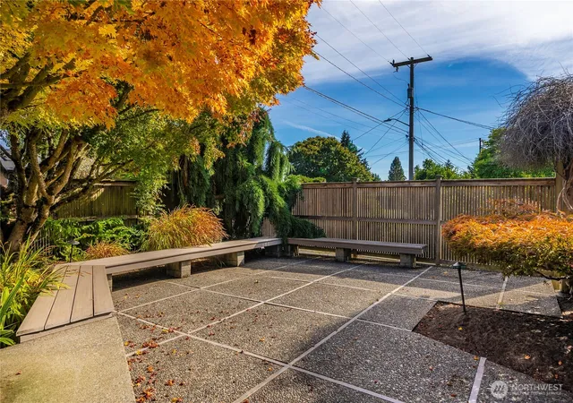 Photo 3 of Single family home for sale at 10501 39th Avenue SW, Seattle, WA 98146 | MLS# NWM2592893 | Listing updated on 2026-10-09
