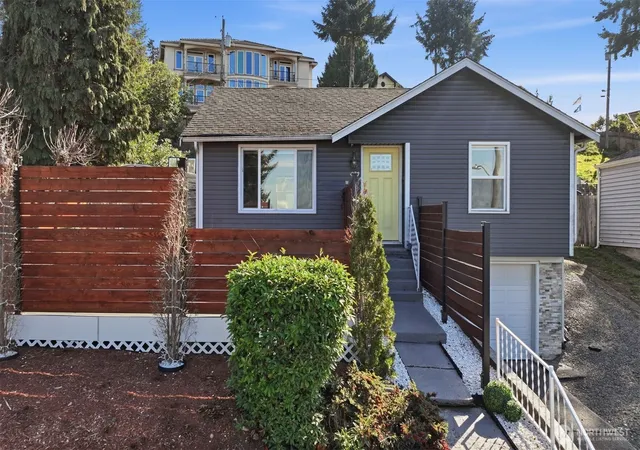 Single family home for sale at 470 Grandey Way NE, Renton, WA 98056 | MLS# NWM2592896
