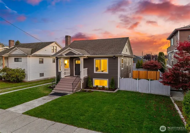 Condo for sale at 935 NW 61st Street #A, Seattle, WA 98107 | MLS# NWM2592898