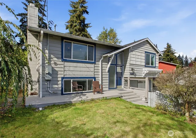 Photo 2 of Single family home for sale at 34221 39th Avenue S, Auburn, WA 98001 | MLS# NWM2592900 | Listing updated on 2026-10-14
