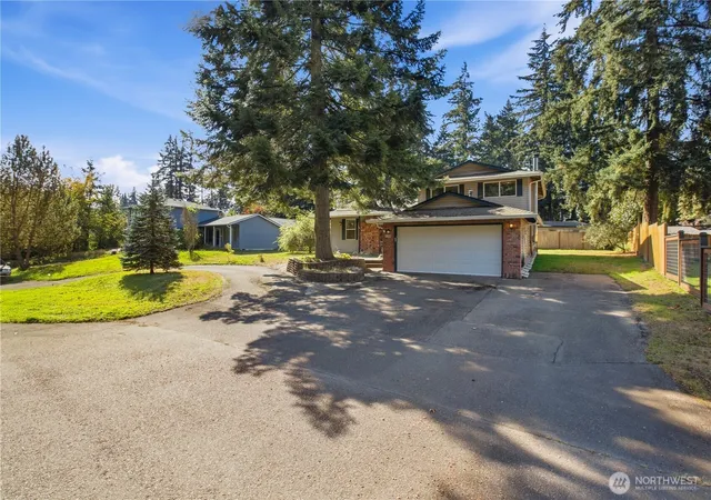 Photo 2 of Single family home for sale at 26623 159th Avenue SE, Covington, WA 98042 | MLS# NWM2592913 | Listing updated on 2026-10-10