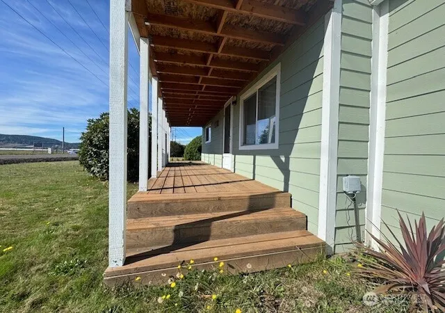 Photo 3 of Sale Pending at 296 Mossyrock Rd W, Mossyrock, WA 98564 | MLS# NWM2592916 | Listing updated on 2026-10-19