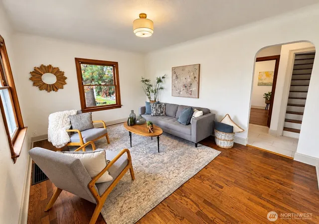 Photo 1 of Single family home for sale at 1009 9th Street, Bremerton, WA 98337 | MLS# NWM2592929 | Listing updated on 2026-10-16