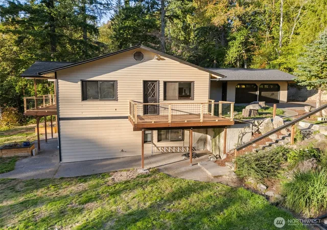 Photo 3 of Single family home for sale at 9678 Ne Saint Peters Rd, Kingston, WA 98346 | MLS# NWM2592936 | Listing updated on 2026-10-26