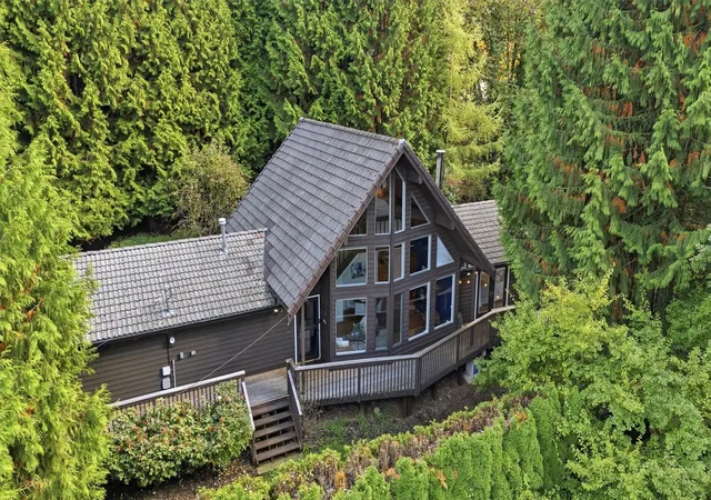 Photo 3 of Single family home for sale at 26639 NE Stewart St, Duvall, WA 98019 | MLS# NWM2592937 | Listing updated on 2026-10-27