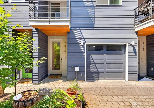 Photo 1 of Townhouse for sale at 7015 42nd Avenue S, Seattle, WA 98118 | MLS# NWM2592939 | Listing updated on 2026-10-10