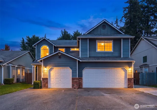 Single family home for sale at 36260 23rd Place S, Federal Way, WA 98003 | MLS# NWM2592951