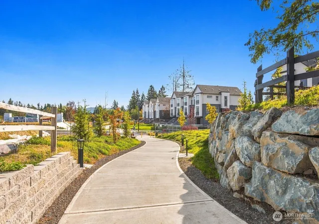 Photo 3 of Single family home for sale at 417 Parkside Walk #Lot 37, Sammamish, WA 98074 | MLS# NWM2592976 | Listing updated on 2026-10-12