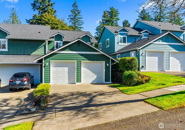 Photo 2 of Condo for sale at 3488 Simmons Ml Ct Sw #B, Olympia, WA 98512 | MLS# NWM2592979 | Listing updated on 2026-10-19