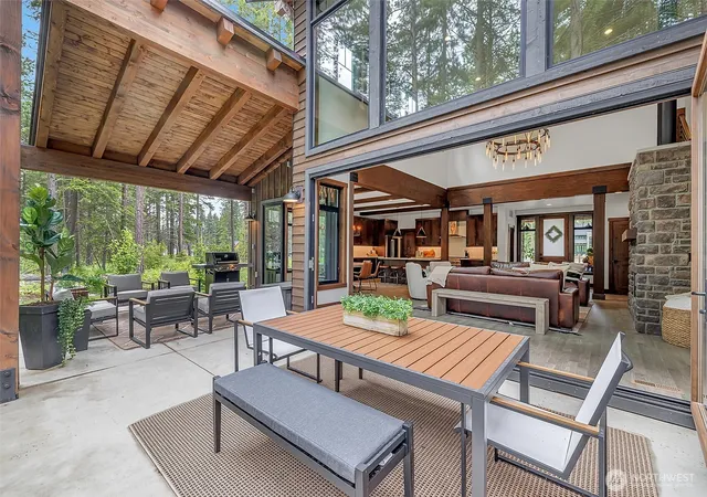 Photo 4 of Single family home for sale at 1400 Kokanee Loop, Cle Elum, WA 98922 | MLS# NWM2592994 | Listing updated on 2026-10-10