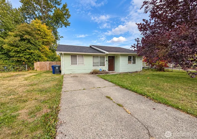 Single family home for sale at 5813 E M St, Tacoma, WA 98404 | MLS# NWM2593005