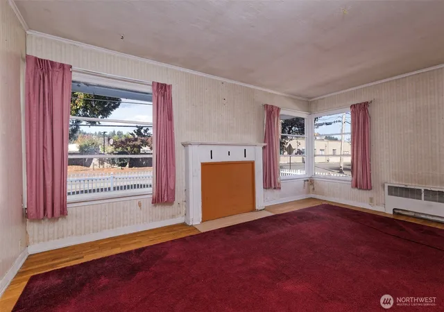 Photo 4 of Single family home for sale at 327 W Grove St, Shelton, WA 98584 | MLS# NWM2593006 | Listing updated on 2026-10-09