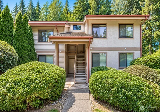 Photo 3 of Condo for sale at 17515 118th Avenue SE #B6, Renton, WA 98058 | MLS# NWM2593033 | Listing updated on 2026-10-14