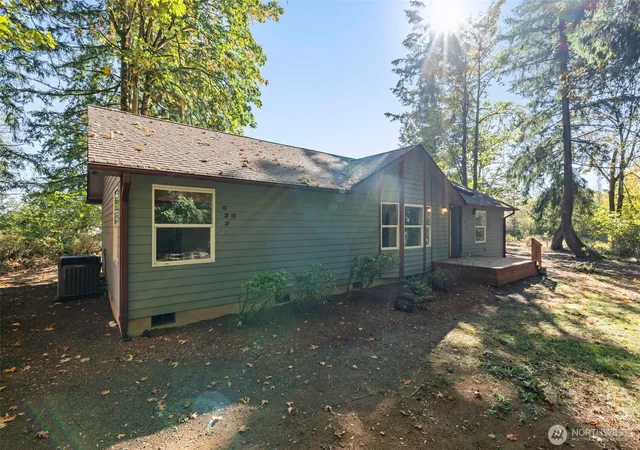 Photo 3 of Single family home for sale at 117 Stan View Dr, Chehalis, WA 98532 | MLS# NWM2593052 | Listing updated on 2026-10-10