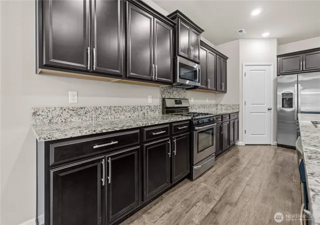 Photo 3 of Single family home for sale at 514 Woodduck Dr SW, Olympia, WA 98502 | MLS# NWM2593067 | Listing updated on 2026-10-10