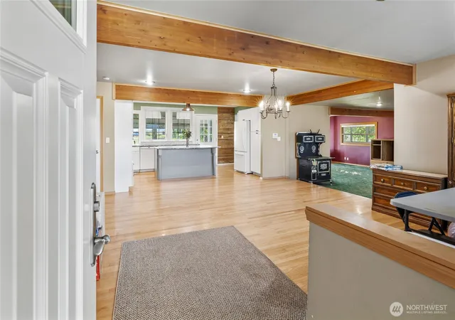 Photo 3 of Single family home for sale at 490 Crusoe Ln, Ellensburg, WA 98926 | MLS# NWM2593071 | Listing updated on 2026-10-09
