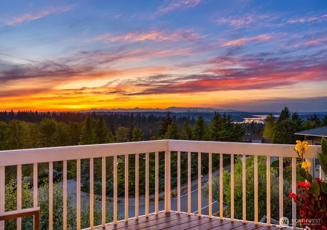 Photo 2 of Single family home for sale at 4825 134th Place Se, Bellevue, WA 98006 | MLS# NWM2593084 | Listing updated on 2026-10-12