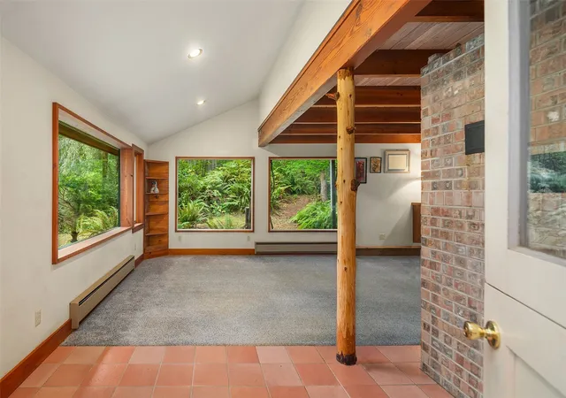 Photo 3 of Single family home for sale at 20915 111th Avenue SW, Vashon, WA 98070 | MLS# NWM2593091 | Listing updated on 2026-10-26