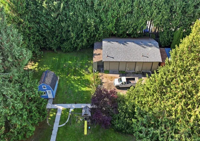 Photo 4 of Sale Pending at 13025 158th Avenue SE, Renton, WA 98059 | MLS# NWM2593100 | Listing updated on 2026-10-19