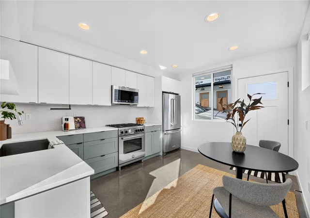 Photo 4 of Townhouse for sale at 2636 NW A 58th St, Seattle, WA 98107 | MLS# NWM2593102 | Listing updated on 2026-10-22