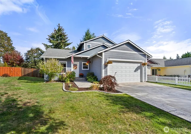 Single family home for sale at 228 Fenway Dr, Chehalis, WA 98532 | MLS# NWM2593105
