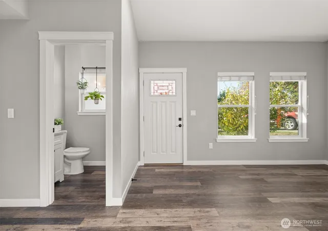 Photo 2 of Single family home for sale at 228 Fenway Dr, Chehalis, WA 98532 | MLS# NWM2593105 | Listing updated on 2026-10-13