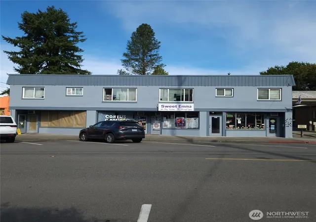 Photo 3 of Multi family home for sale at 415 Main St, Sultan, WA 98294 | MLS# NWM2593147 | Listing updated on 2026-10-11