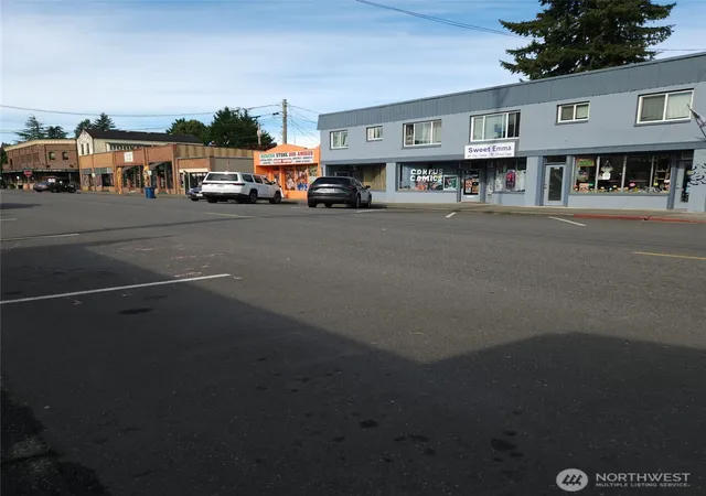 Photo 3 of Multi family home for sale at 415 Main St, Sultan, WA 98294 | MLS# NWM2593147 | Listing updated on 2026-10-11