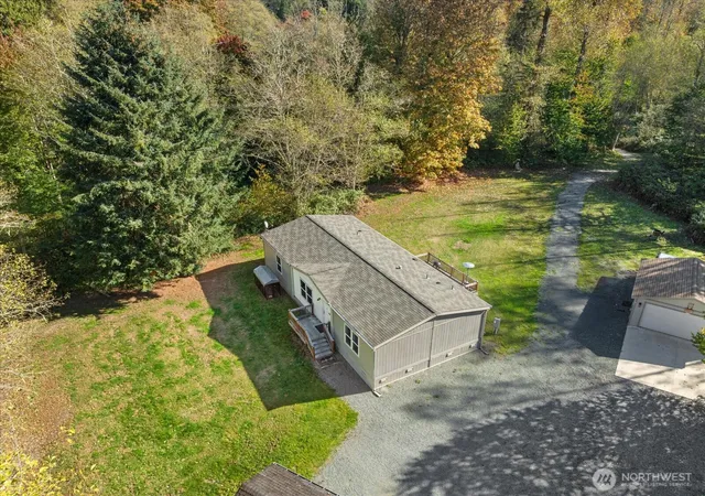 Photo 3 of Manufactured home for sale at 31525 367th Avenue NE, Arlington, WA 98223 | MLS# NWM2593158 | Listing updated on 2026-10-13