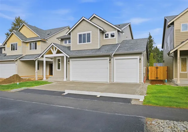 Photo 2 of Single family home for sale at 1009 126th Street Ct E, Tacoma, WA 98445 | MLS# NWM2593162 | Listing updated on 2026-10-28