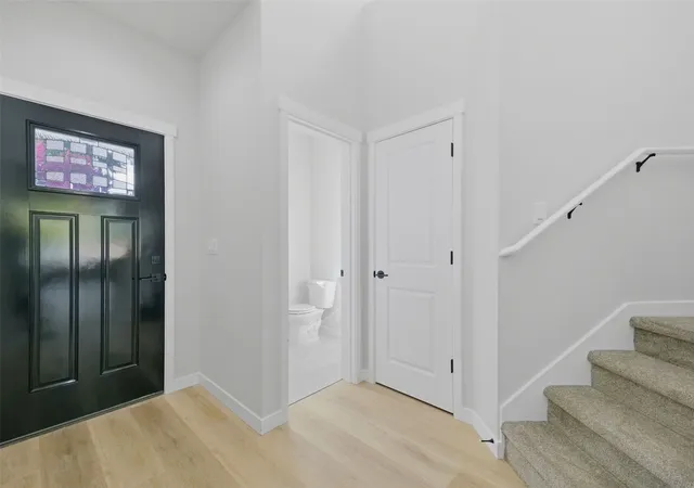 Photo 4 of Single family home for sale at 1009 126th Street Ct E, Tacoma, WA 98445 | MLS# NWM2593162 | Listing updated on 2026-10-28