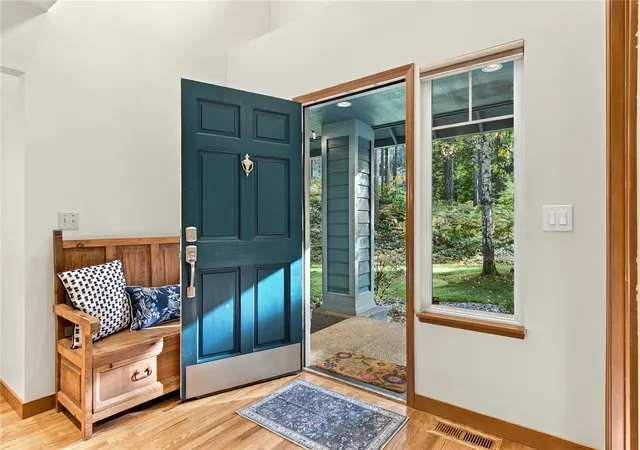 Photo 3 of Single family home for sale at 5618 NW Iskra Blvd, Bremerton, WA 98312 | MLS# NWM2593181 | Listing updated on 2026-10-22