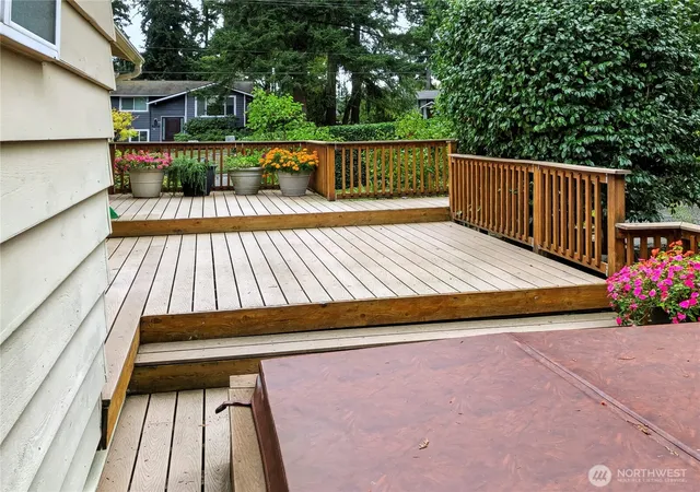 Photo 4 of Single family home for sale at 7003 134th Avenue NE, Redmond, WA 98052 | MLS# NWM2593183 | Listing updated on 2026-10-10
