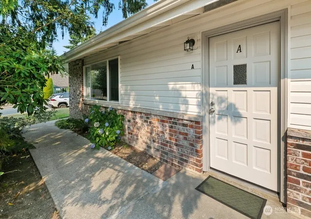 Condo for sale at 4512 216th Street SW #12A, Mountlake Terrace, WA 98043 | MLS# NWM2593192