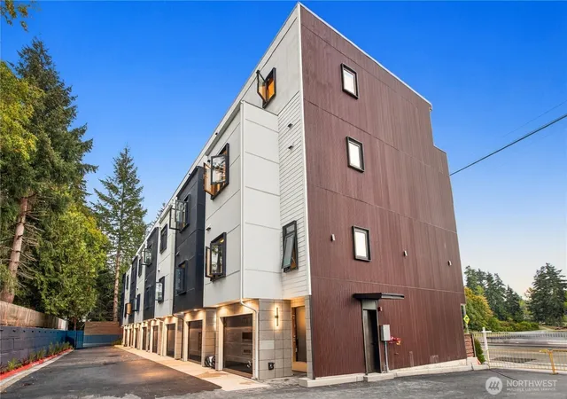 Photo 3 of Townhouse for sale at 11223 19th Avenue SE, Everett, WA 98208 | MLS# NWM2593197 | Listing updated on 2026-10-15