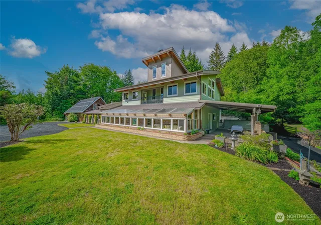 Single family home for sale at 238 Bush Crk Rd, Elma, WA 98541 | MLS# NWM2593200