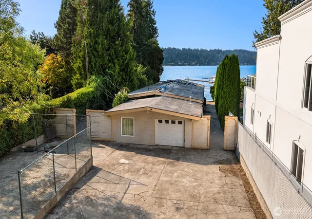 Single family home for sale at 5029 Ripley Ln N, Renton, WA 98056 | MLS# NWM2593225