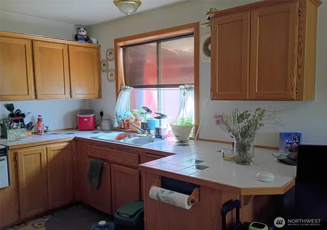 Photo 2 of Single family home for sale at 12 Caribou Rd, Tonasket, WA 98855 | MLS# NWM2593234 | Listing updated on 2026-10-24
