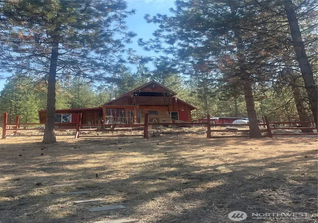 Photo 4 of Single family home for sale at 12 Caribou Rd, Tonasket, WA 98855 | MLS# NWM2593234 | Listing updated on 2026-10-24
