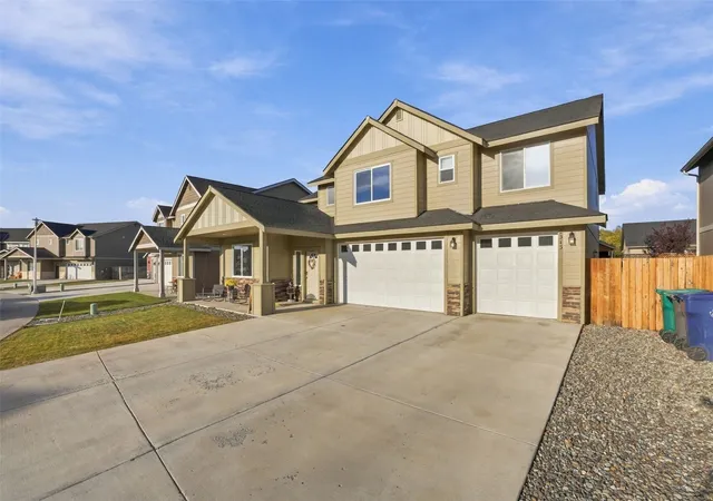 Photo 1 of Single family home for sale at 2313 N Sunnyview Ln, Ellensburg, WA 98926 | MLS# NWM2593237 | Listing updated on 2026-10-23