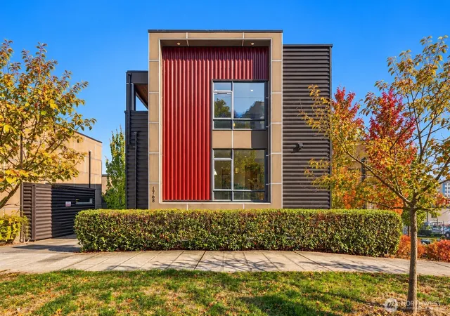 Townhouse for sale at 1768 Valentine Pl S, Seattle, WA 98144 | MLS# NWM2593241