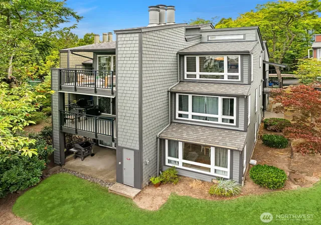 Photo 2 of Condo for sale at 12014 98th Avenue Ne #302, Kirkland, WA 98034 | MLS# NWM2593256 | Listing updated on 2026-10-14
