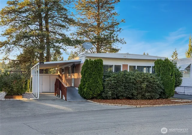 Photo 1 of Manufactured home for sale at 2101 S 324th Street #324, Federal Way, WA 98003 | MLS# NWM2593277 | Listing updated on 2026-10-16