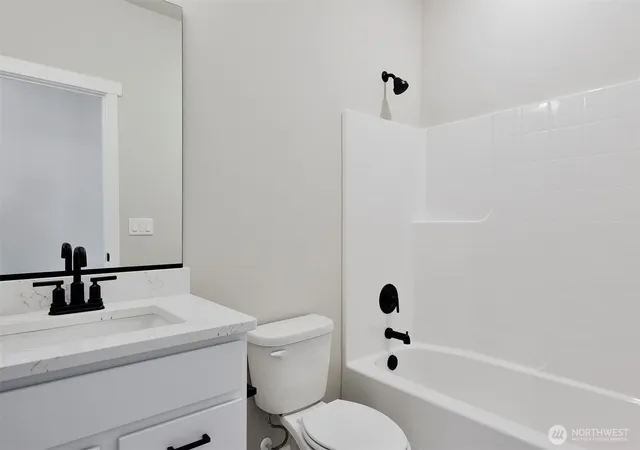 Photo 13 of Single family home for sale at 5814 Lost City Ln NW, Bremerton, WA 98312 | MLS# NWM2593283 | Listing updated on 2026-10-12