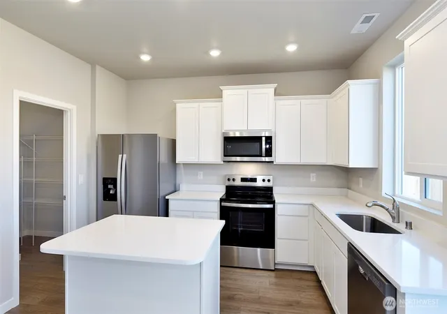 Photo 2 of Single family home for sale at 9723 Brown St Se, Yelm, WA 98597 | MLS# NWM2593289 | Listing updated on 2026-10-24