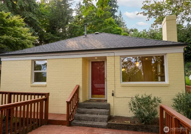 Single family home for sale at 9233 17th Avenue NE, Seattle, WA 98115 | MLS# NWM2593297
