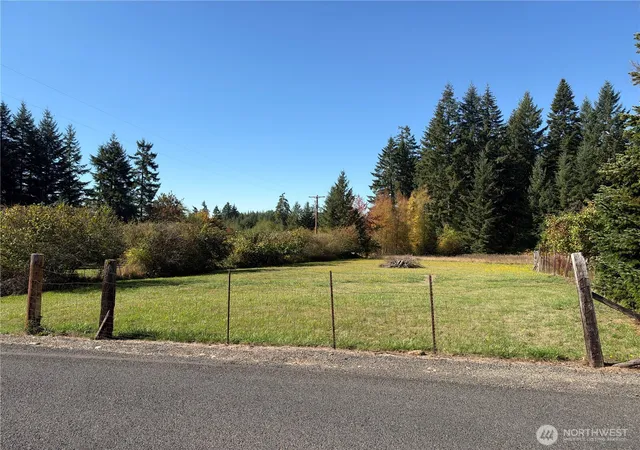 Photo 4 of Single family home for sale at 166 Allman Rd, Winlock, WA 98596 | MLS# NWM2593299 | Listing updated on 2026-10-13